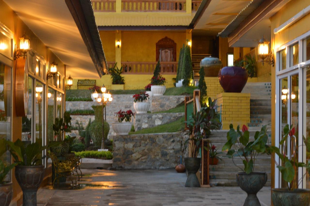 The M Bokeo Hotel Huay Xai Exterior photo